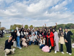 2025年11月実習生BBQ写真　アップ用